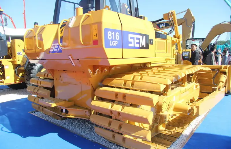 Bekas Shangong Crawler Bulldozer Sem816 